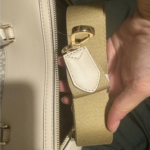 Michael kors medium duffle off white - Picture 5 of 5